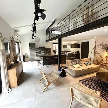 Superbe Maison Avec Jacuzzi Ventabren Esterno foto