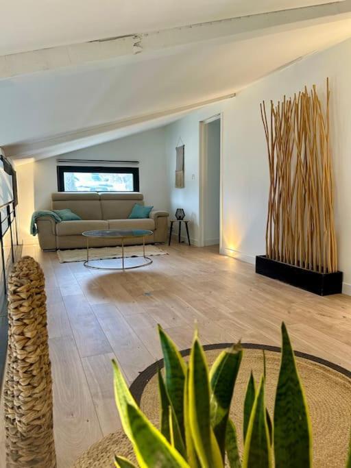Superbe Maison Avec Jacuzzi Ventabren Esterno foto