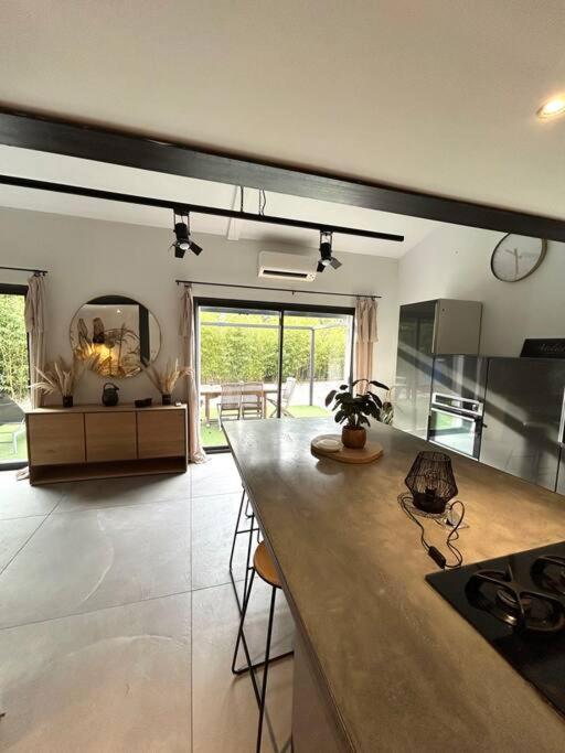 Superbe Maison Avec Jacuzzi Ventabren Esterno foto