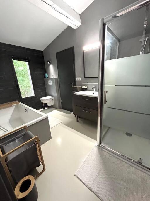 Superbe Maison Avec Jacuzzi Ventabren Esterno foto