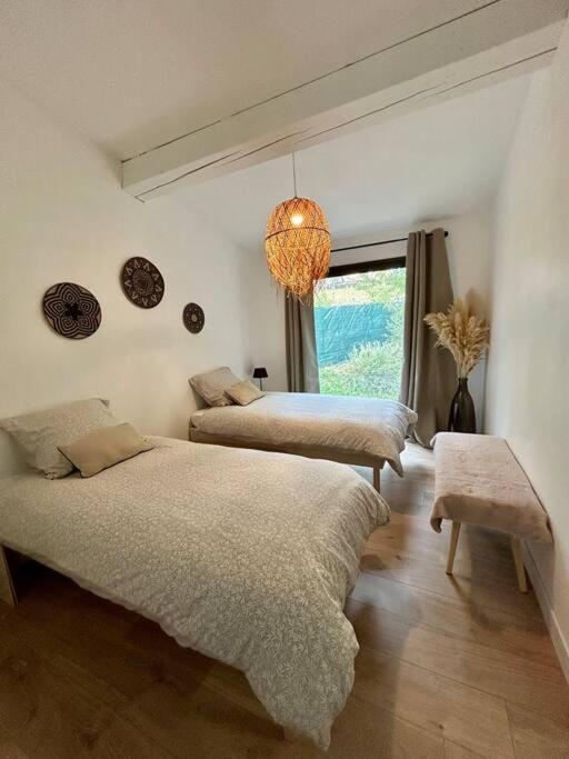 Superbe Maison Avec Jacuzzi Ventabren Esterno foto