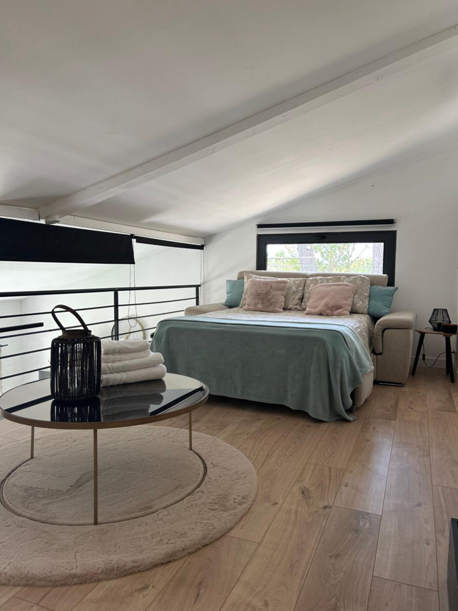 Superbe Maison Avec Jacuzzi Ventabren Esterno foto